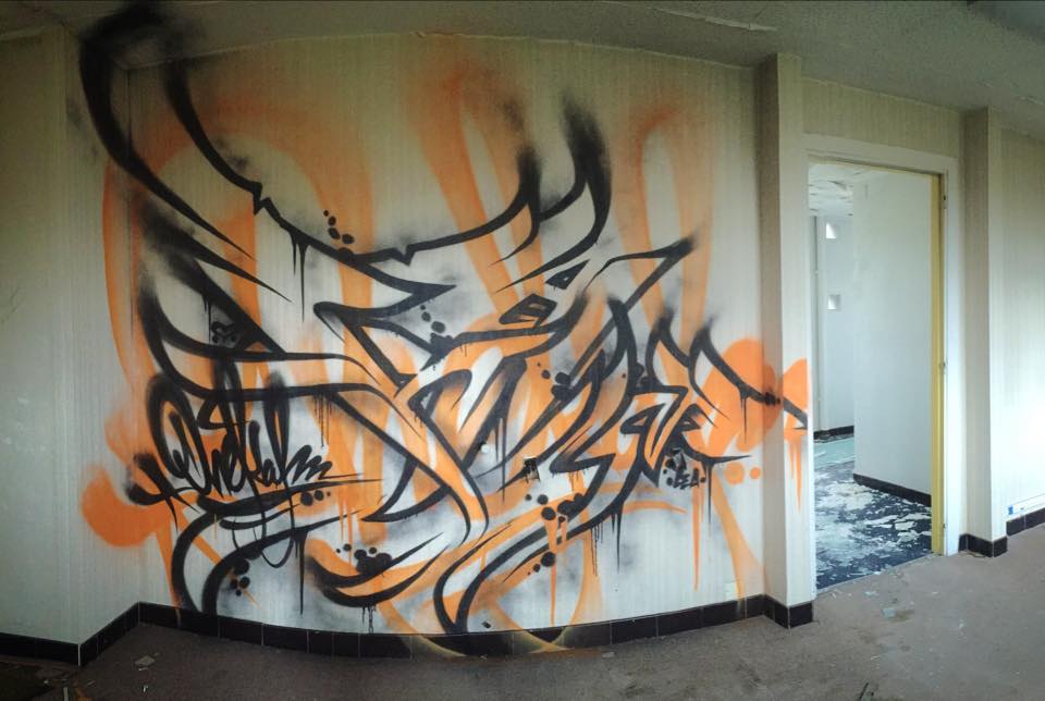 https://propaganza.be/nl/wp-content/uploads/sites/3/2019/04/mr-kalm-calligraphie-propaganza-urban-artist-graffiti-graff-street-art-spray-painting-belgique-3.jpg