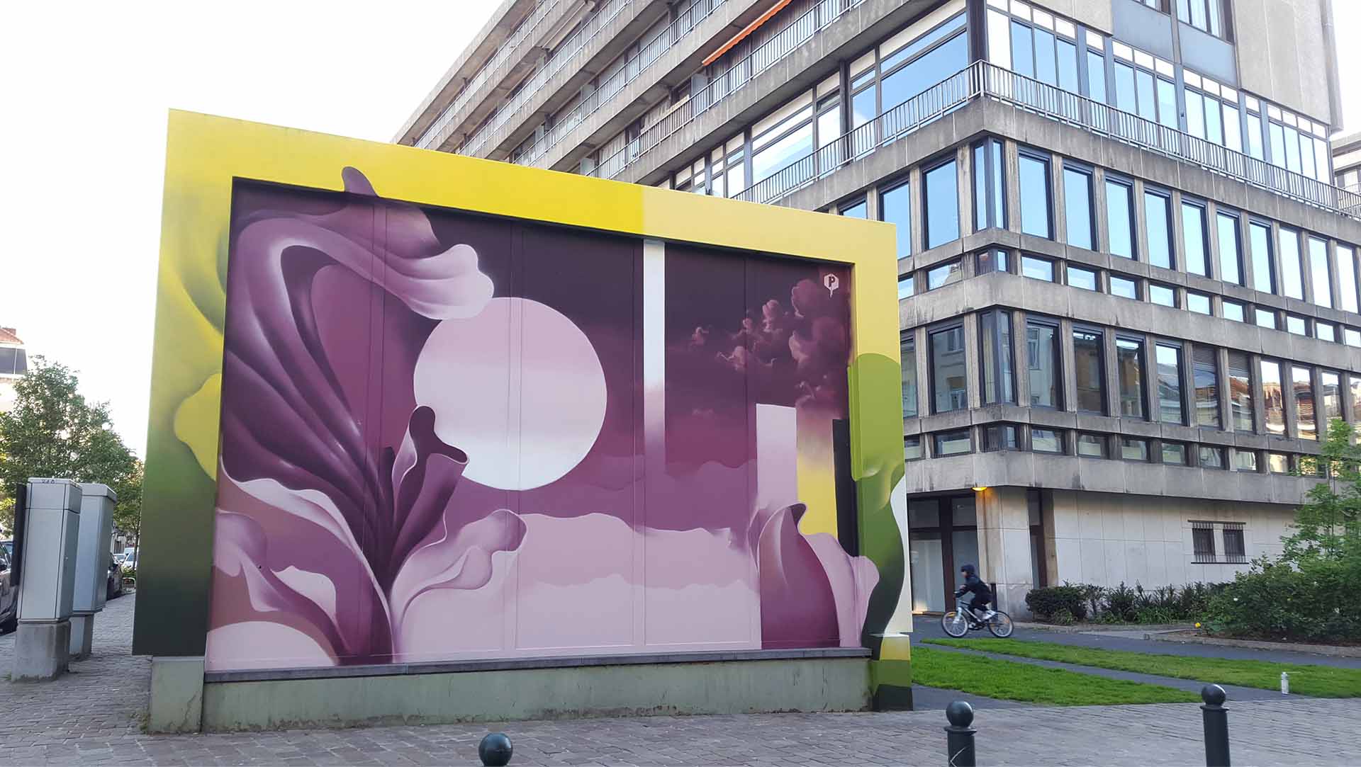 https://propaganza.be/nl/wp-content/uploads/sites/3/2019/05/Propaganza-ixelles-bruxelles-graffiti-workshop-street-art-tulipe-2-1.jpg